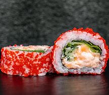 Калифорния с пастой из лосося