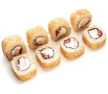 Ролл с курицей в блине