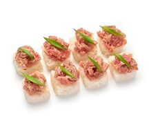 Суши-кейк Тунец