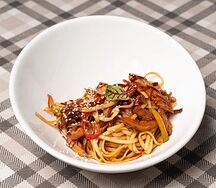 Лапша удон с курицей