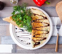 Омлет с сыром и зеленью