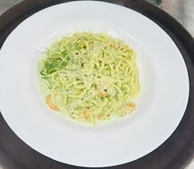 Креветки с фисташкой