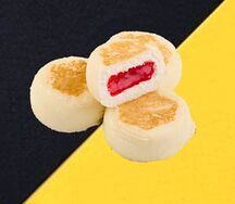 Сырники с клубничной начинкой