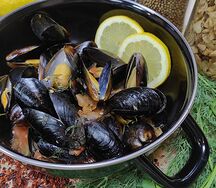 Черноморские мидии в белом вине
