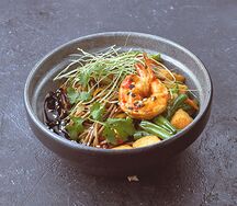 Вок с морепродуктами