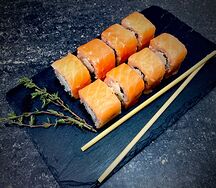 Ролл Филадельфия с огурцом