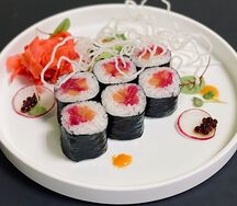 Ролл Сяке маки