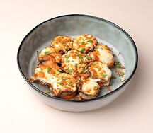 Запечённые шампиньоны с жюльеном и сыром