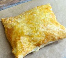 Слоеный хачапури
