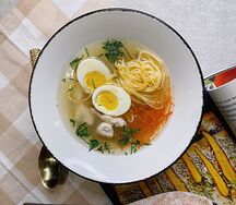 Куриный суп с лапшой