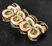 Ролл Канадский с лососем