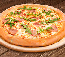 Пицца с ветчиной и рукколой 30 см на тонком тесте