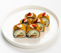 Запеченный ролл Лосось Чеддер