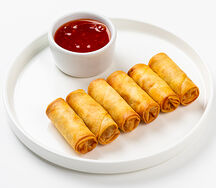 Спринг-ролл с лососем (6 шт.)