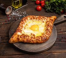 Хачапури по-аджарски