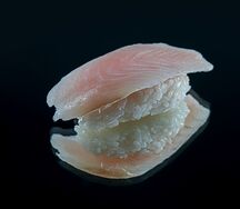 Суши с окунем