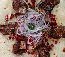 Шашлык из бараньих внутренностей