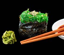 Гункан с чукой