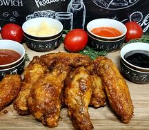 6 куриных крылышек в кисло-сладком соусе