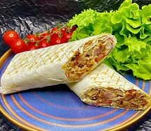 Шаурма с курицей большая