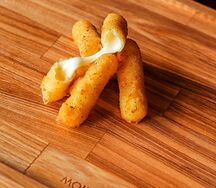 Сырные палочки