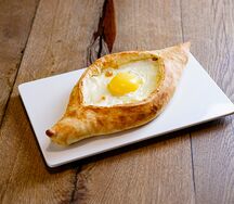 Хачапури по-аджарски