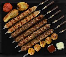 Люля-кебаб с овощами