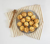 Орешки со сгущенкой