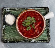 Борщ с копченостями