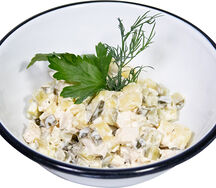 Салат Столичный с курицей