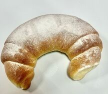 Рогалик со сгущёнкой