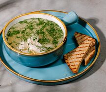 Куриный суп-лапша