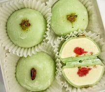 Моти Фисташка-Малина