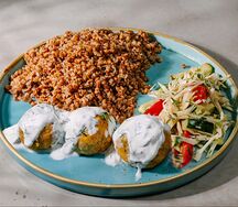 Гречневая кашка с котлетками из курочки