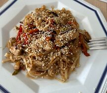 Лапша удон с курицей