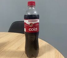 Черноголовка Cola