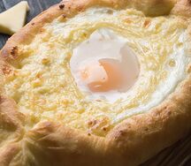 Хачапури по-аджарски