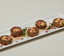 Фаршированные шампиньоны