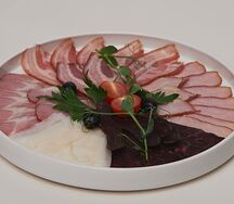 Мясное ассорти