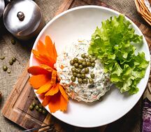 Оливье с лососем