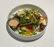 Салат из тыквы и запечённого перца