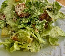Цезарь с курицей