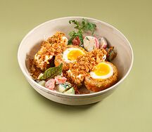 Шотландское яйцо с кабачковыми оладьями