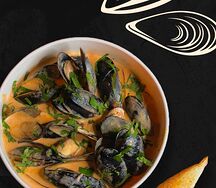 Мидии в соусе том ям