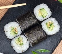 Маки с огурцами