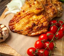 Шашлык из курицы в ланч-боксе