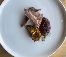 Филе утки с абрикосом и сливовым вареньем