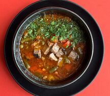 Острый суп с брискетом