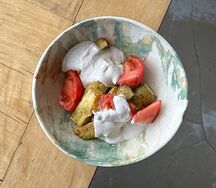 Кабачки с кремом из сметаны