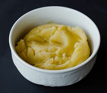 Картофельное пюре с трюфельным маслом